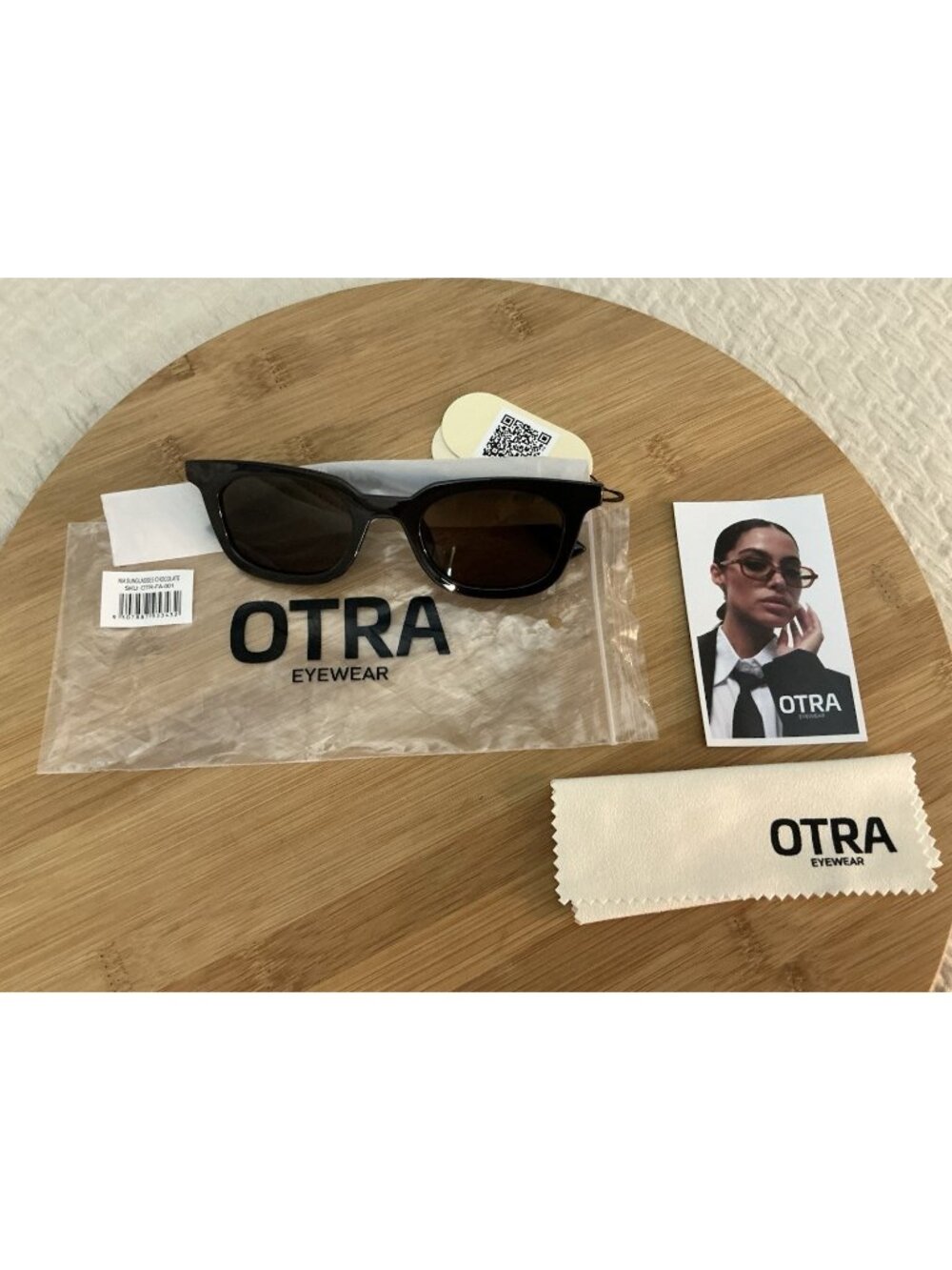 OTRA NIA Women’s Sunglasses Chocolate NWOT